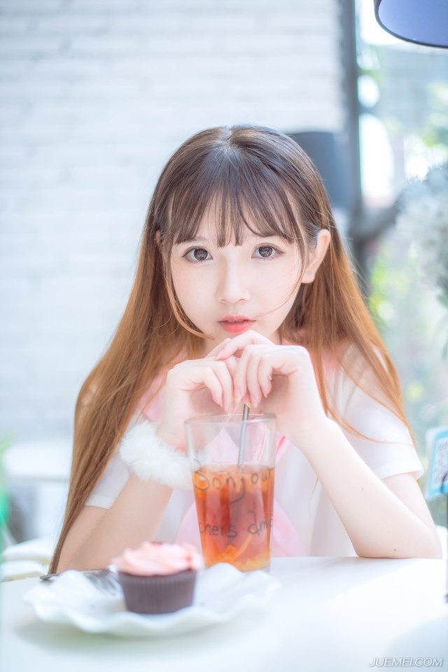 你多学一样本事，就少说一句求人的话。